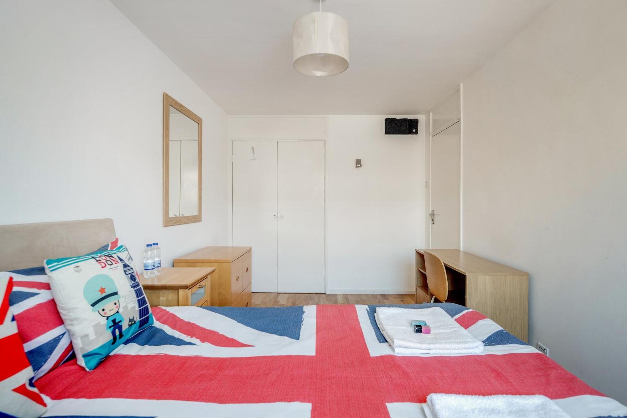 4-Bedroom Flat Near Bigben,Parliament & London Eye المظهر الخارجي الصورة